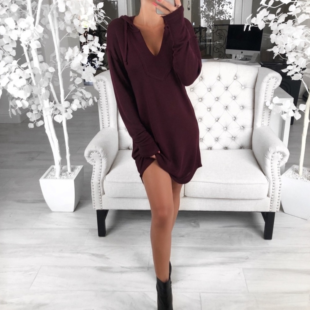RAVEN in Cranberry